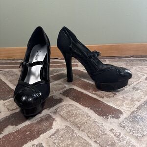 Limelight MINX Super Sexy Black Platform Stiletto Mary Jane Heels Women's Sz 8.5
